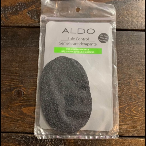 NEW - Shoe Grips - Aldo - Black Sole Control - Picture 3 of 5